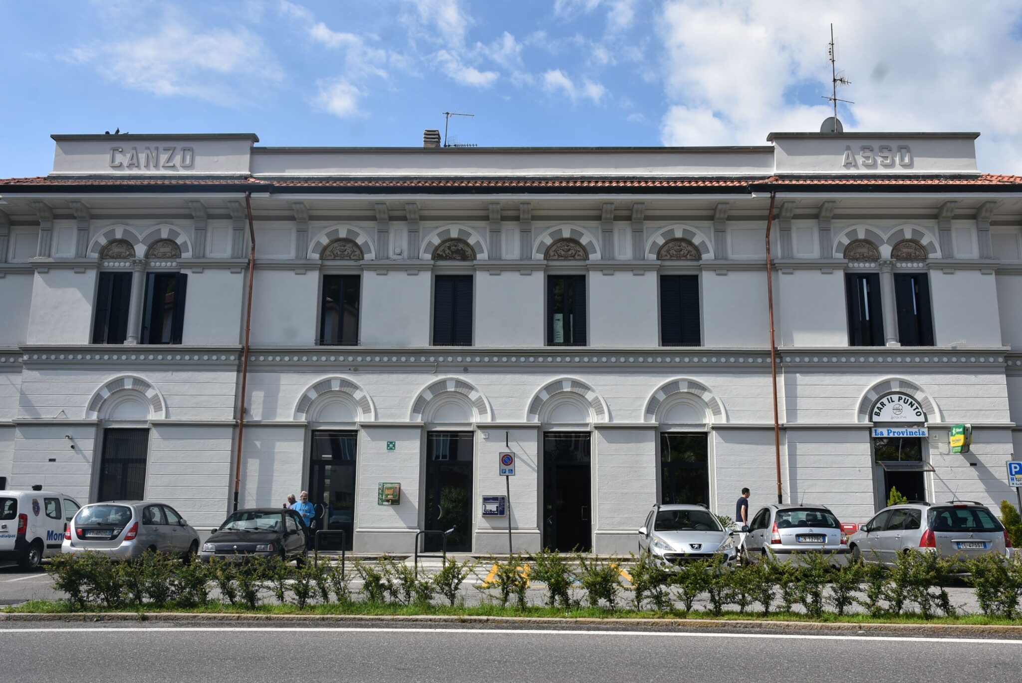 Stazione di Asso riqualificata
