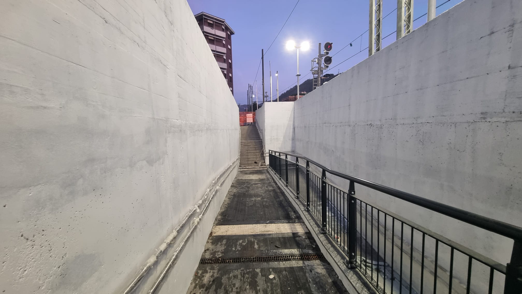 Sottopasso di stazione Como Borghi 3